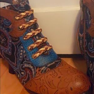 Super Fashionable heeled booties!!! From Europe!